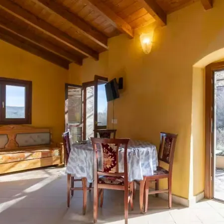 Historic With Pool And Breathtaking View *