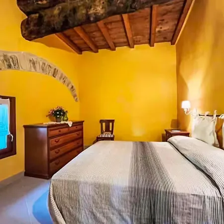 Historic With Pool And Breathtaking View Hébergement de vacances Villa Talla